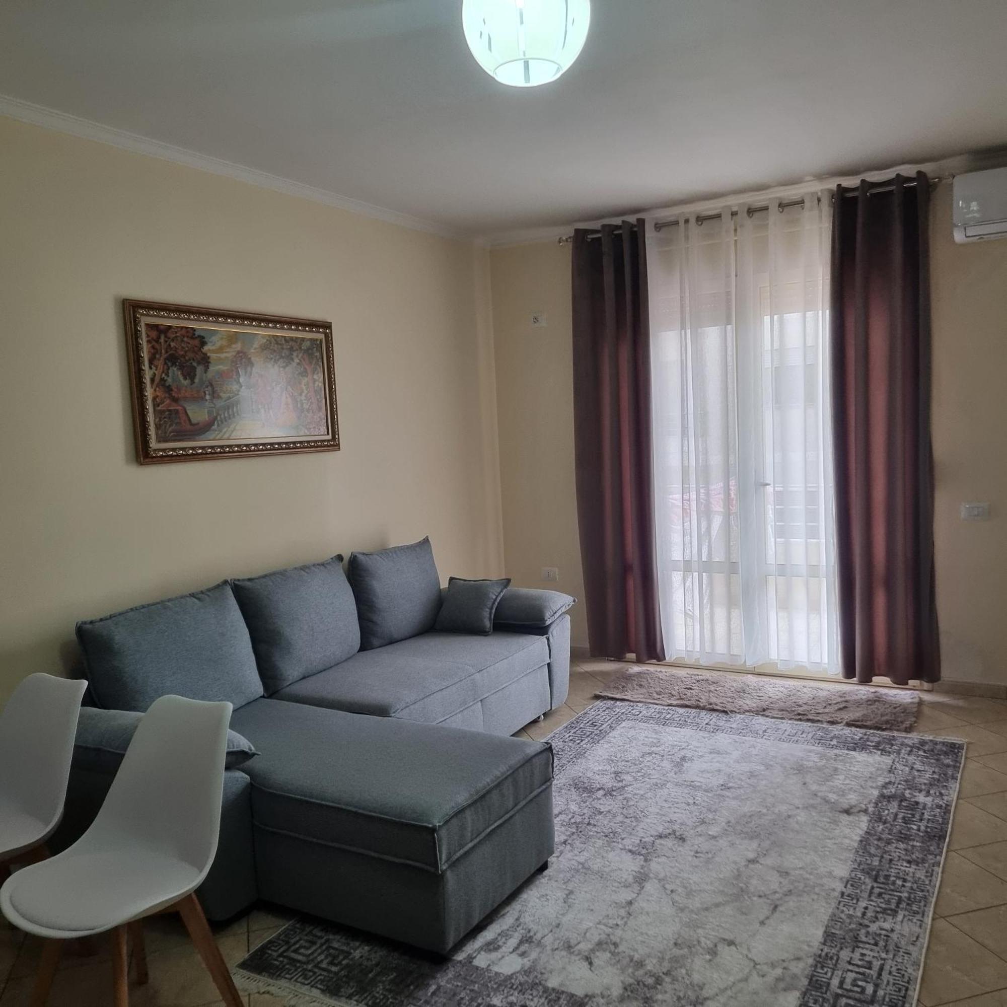 Erin Apartments فلورا المظهر الخارجي الصورة
