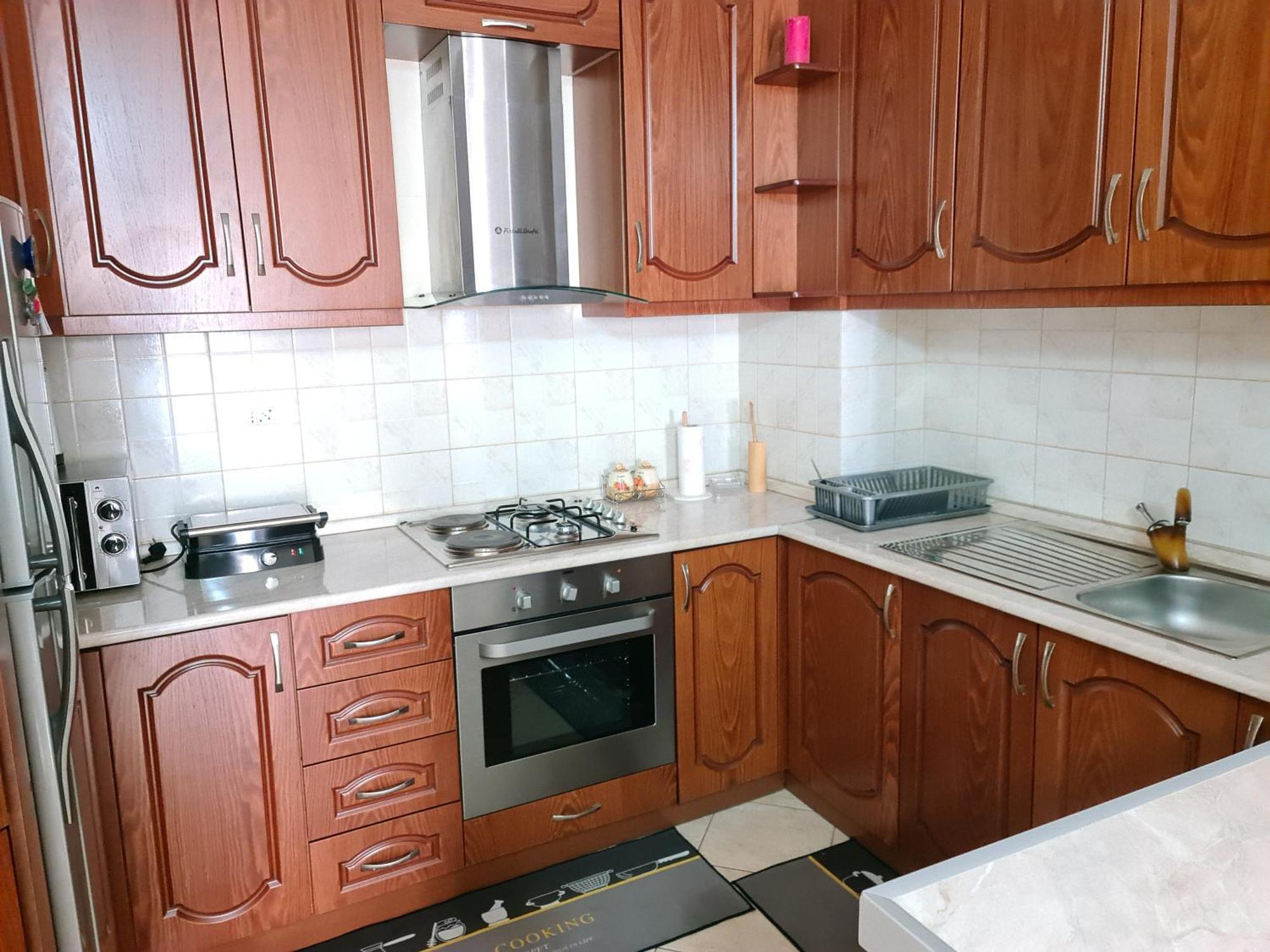 Erin Apartments فلورا المظهر الخارجي الصورة