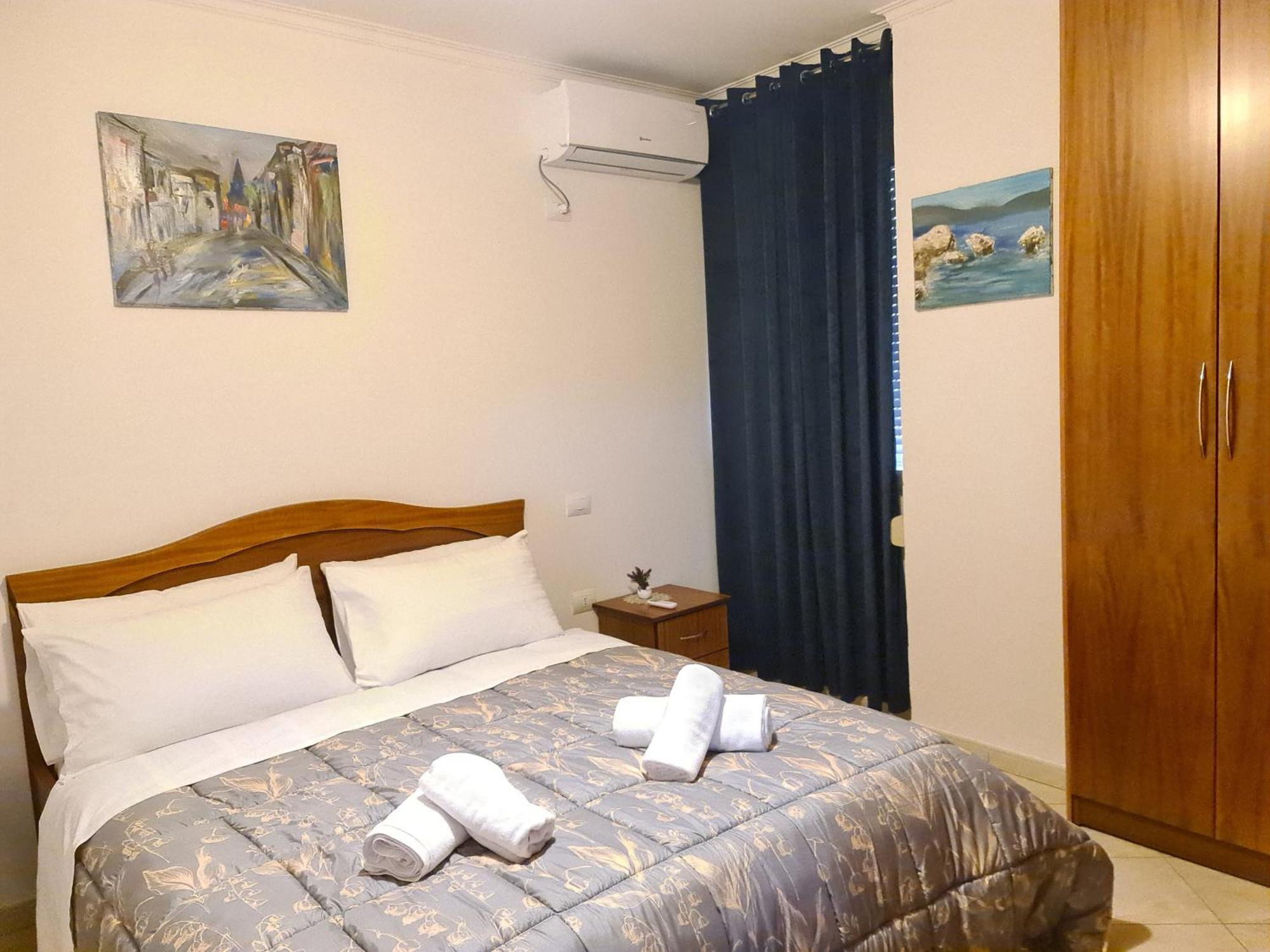 Erin Apartments فلورا المظهر الخارجي الصورة